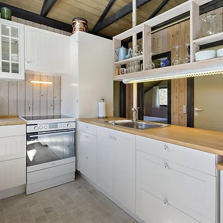 Dom wakacyjny Guthki - 275m From The Sea By Interhome Spodsbjerg